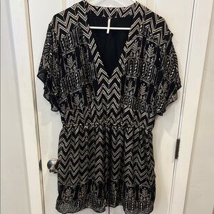 Black and White Patterned Women's Dress